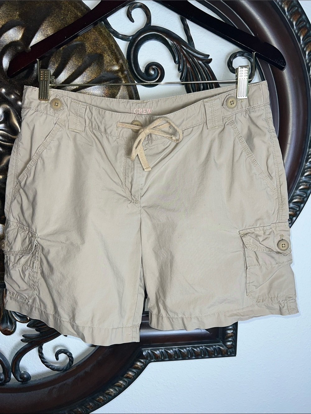 J. Crew Women’s Tan Cargo Shorts Size 6